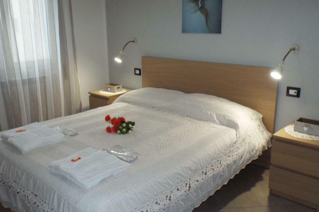 Cefalu Studio Room And Apartments Ngoại thất bức ảnh