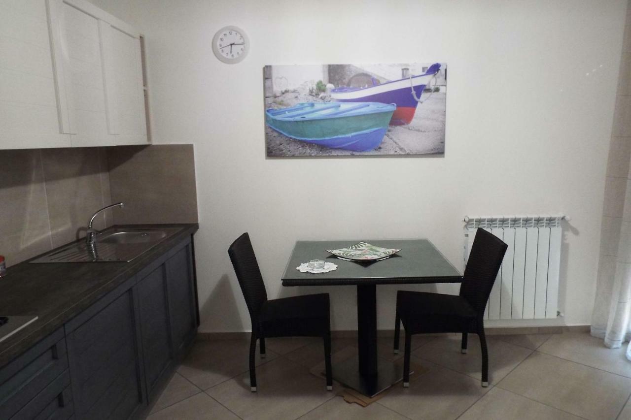 Cefalu Studio Room And Apartments Ngoại thất bức ảnh