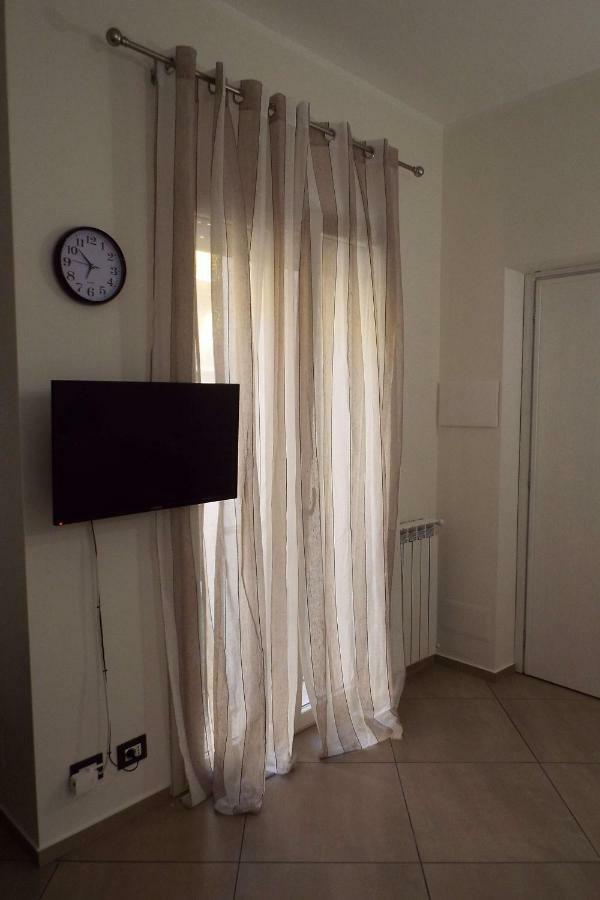 Cefalu Studio Room And Apartments Ngoại thất bức ảnh